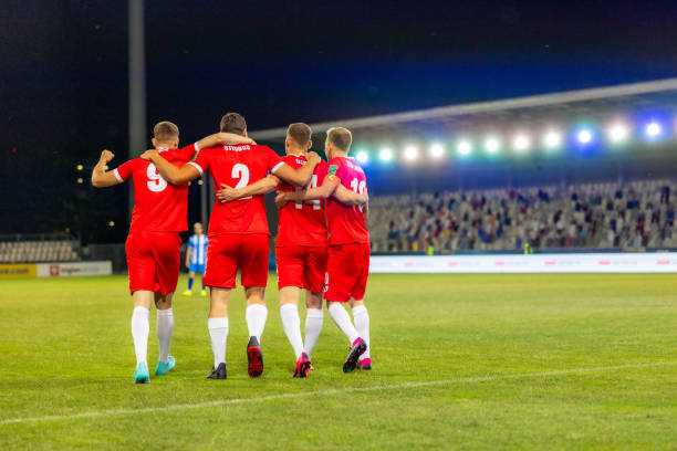 并在比赛中 并在比赛中