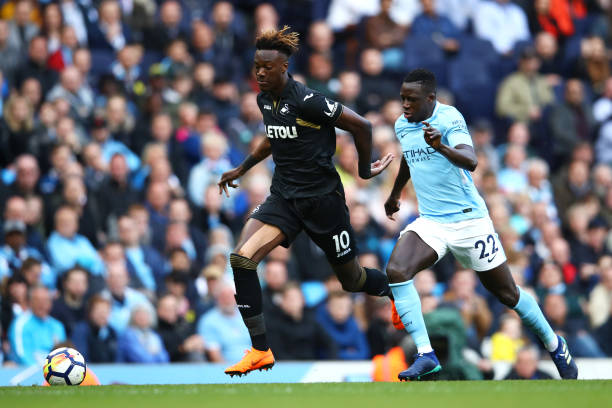 队协作的默 队协作的默